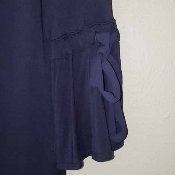 WHBM Blue Sassy Sleeve Classy Bouse Office Church - Picture 2 of 5